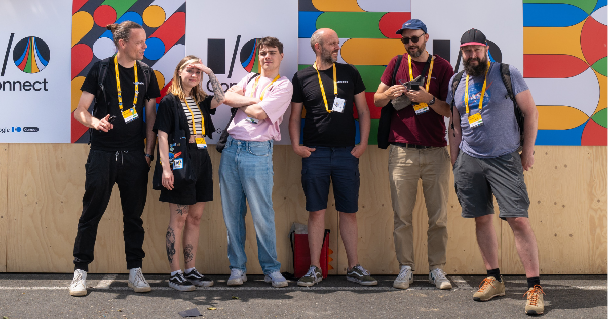 Das Bild zeigt Katherina Marcenko und einige ihrer Ubilabs-Kollegen auf der Google I/O